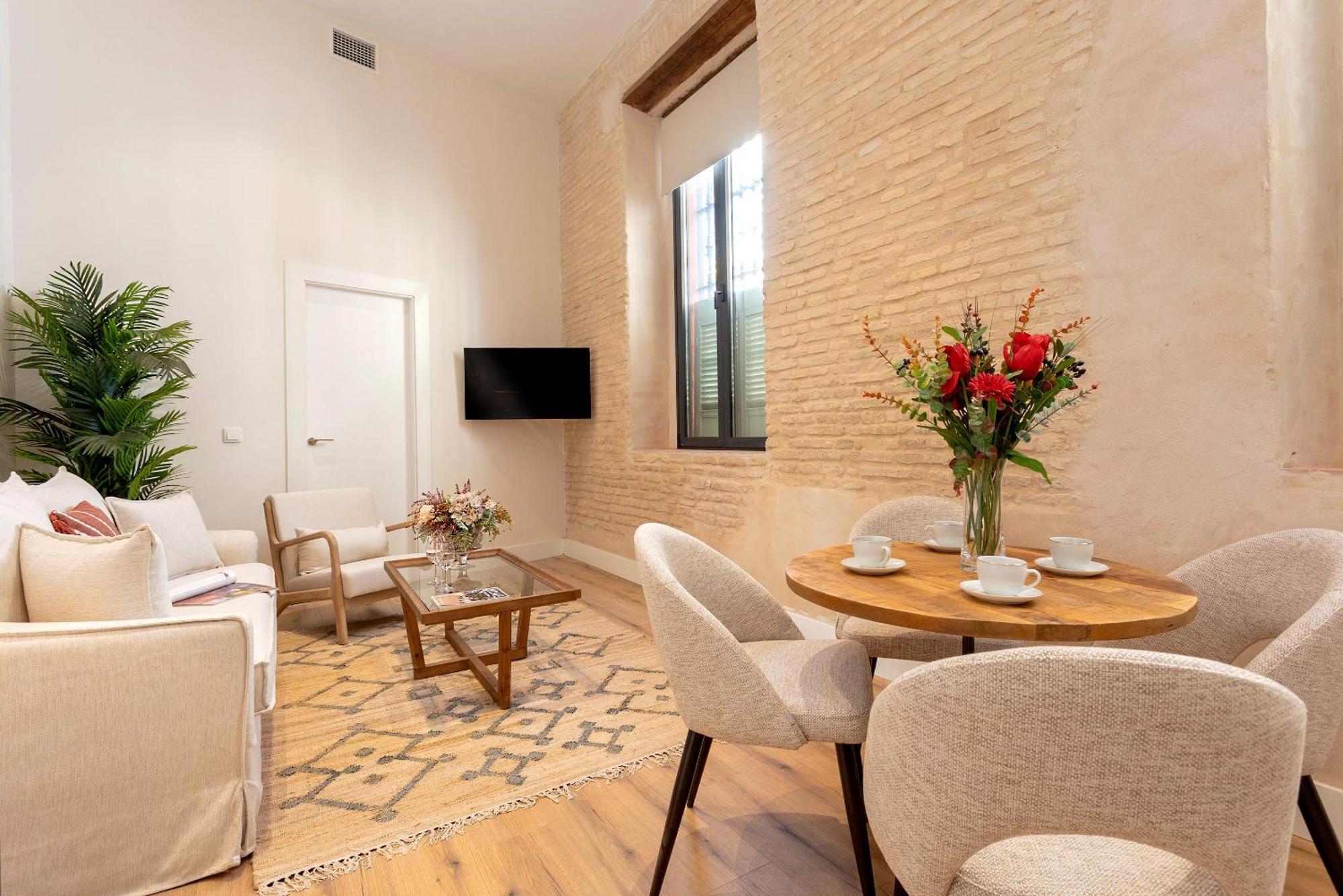 Genteel Home Rodrigo Caro Seville Ngoại thất bức ảnh